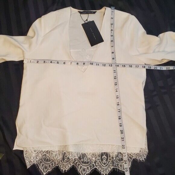 Zara Woman Plunge V Neck White Lace Blouse SZ Small - Picture 7 of 10